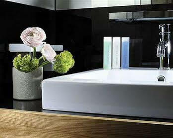 Hotel Mario De' Fiori 37 Rome